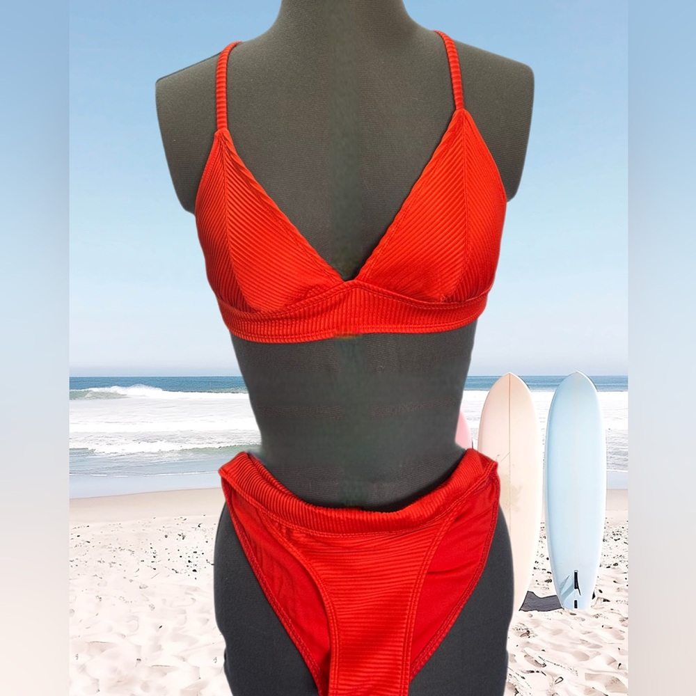 Xhileration Red Bikini Set Size Large Top/ Medium Bottom